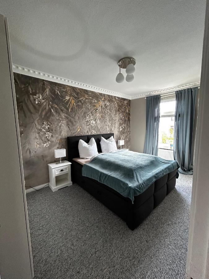 Traumhafter Altbaucharme In Zentraler Lage Appartement Kiel Buitenkant foto