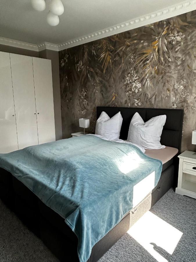 Traumhafter Altbaucharme In Zentraler Lage Appartement Kiel Buitenkant foto